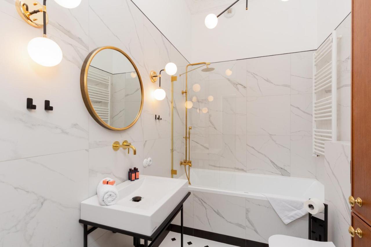 Lux Golden Apartment Praga Kepna By Renters Prestige Varşova Dış mekan fotoğraf