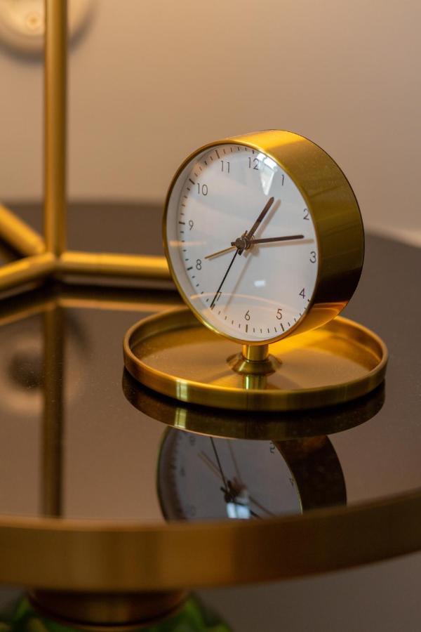 Lux Golden Apartment Praga Kepna By Renters Prestige Varşova Dış mekan fotoğraf